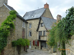 Le Logis Port de Dinan Lanvallay, Lanvallay